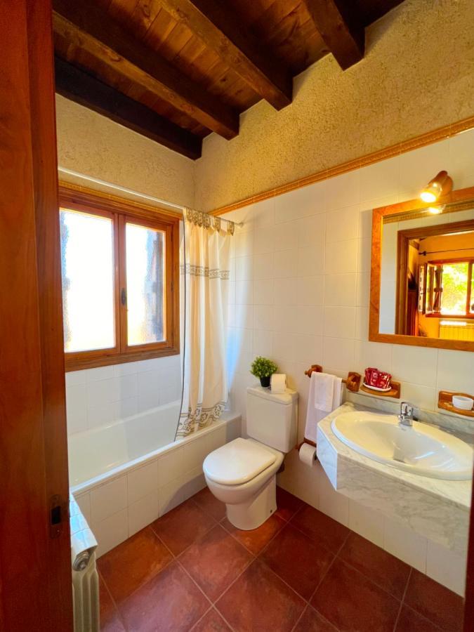 Hotel Rural La Huerta Montejo de la Vega de la Serrezuela Luaran gambar