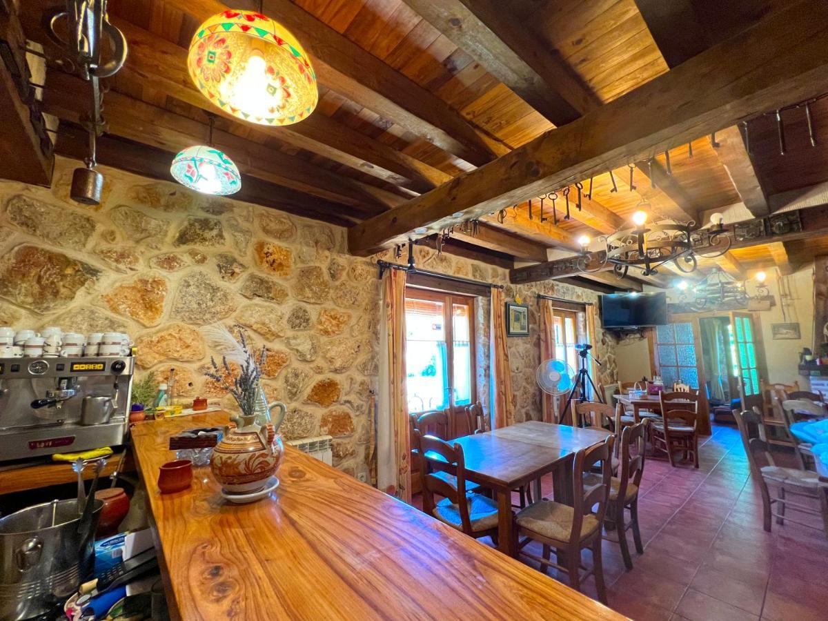 Hotel Rural La Huerta Montejo de la Vega de la Serrezuela Luaran gambar
